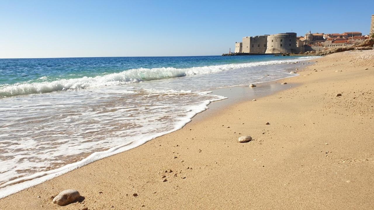 Luxury Beachfront Apartment Banje Dubrovnik Kültér fotó